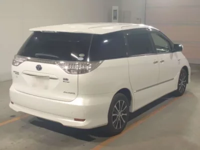 Toyota ESTIMA HYBRID