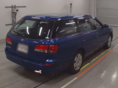 Nissan AVENIR WAGON