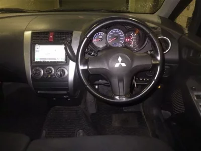Mitsubishi COLT PLUS