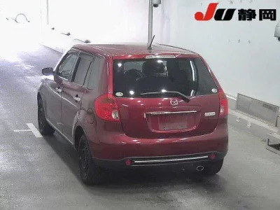 Mazda VERISA