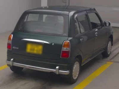 Daihatsu MIRA