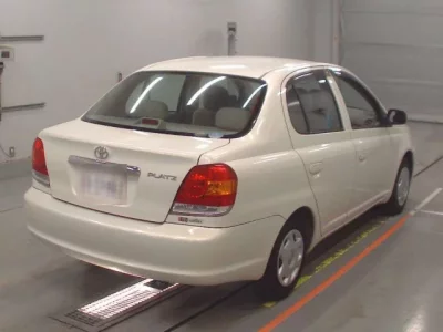 Toyota PLATZ