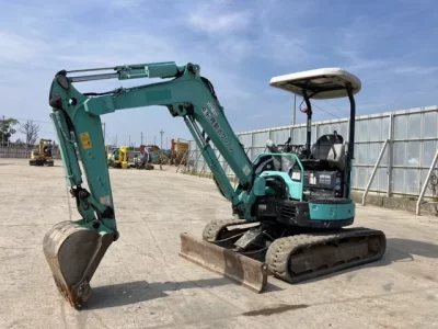 YANMAR VIO30-6