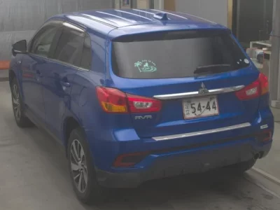 Mitsubishi RVR