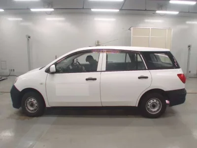 Nissan AD