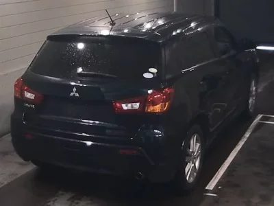 Mitsubishi RVR