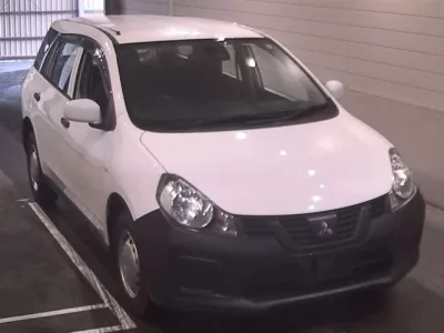 Mitsubishi LANCER VAN