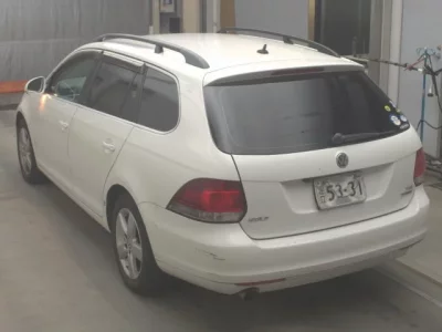 Volkswagen GOLF VARIANT