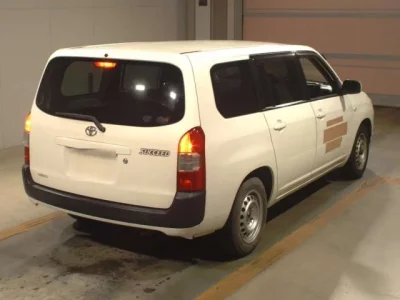 Toyota SUCCEED