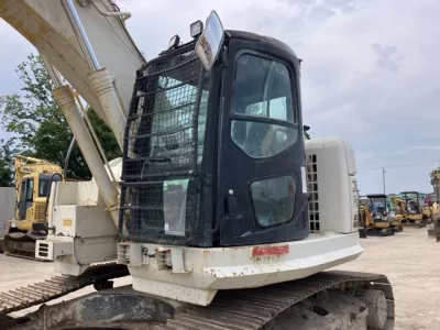 KOMATSU PC228US-3T3