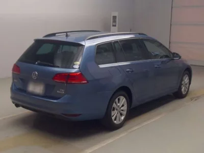 Volkswagen GOLF VARIANT