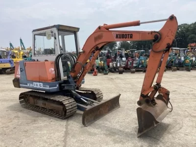 KUBOTA KH-033