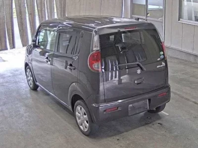 Suzuki MRWAGON