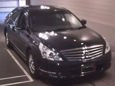 Nissan TEANA