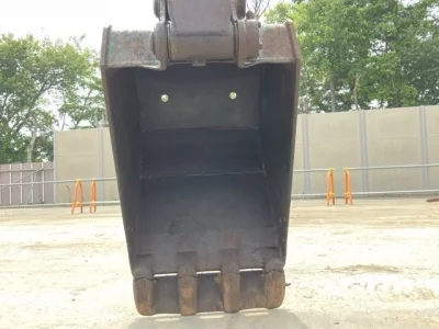 KOMATSU PC75UU-1