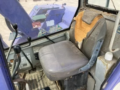 KOMATSU PC75UU-1