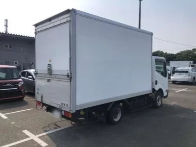 Nissan ATLAS