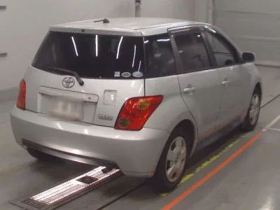 Toyota IST