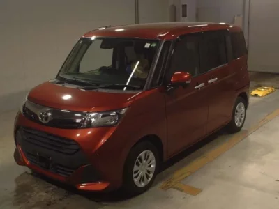 Toyota TANK