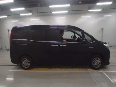 Toyota ESQUIRE