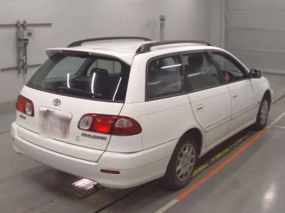Toyota CALDINA