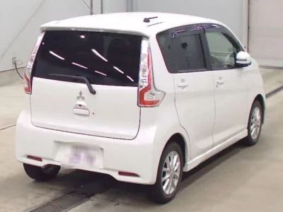 Mitsubishi EK CUSTOM