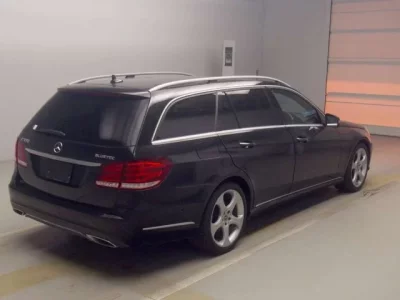 Mercedes-Benz E CLASS WAGON