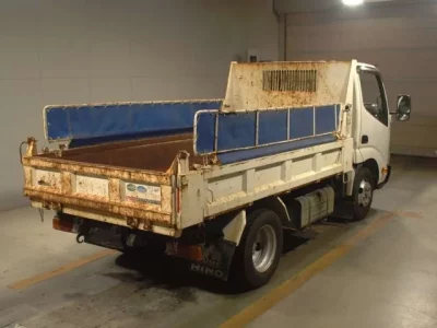 Hino DUTRO