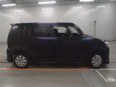 Toyota COROLLA RUMION