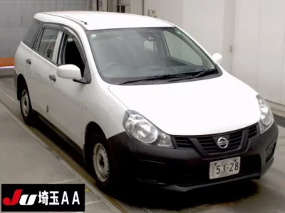 Nissan AD
