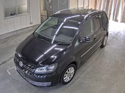 Volkswagen GOLF TOURAN