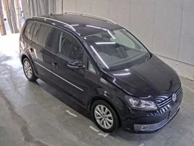 Volkswagen GOLF TOURAN
