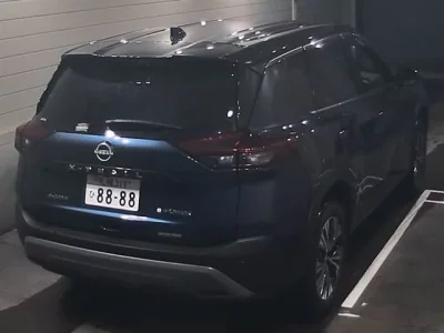 Nissan X-TRAIL