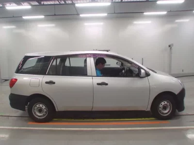 Nissan AD