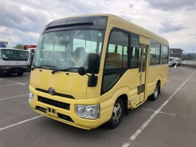 Toyota COASTER