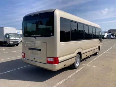 Toyota COASTER