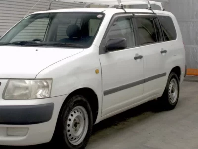 Toyota SUCCEED