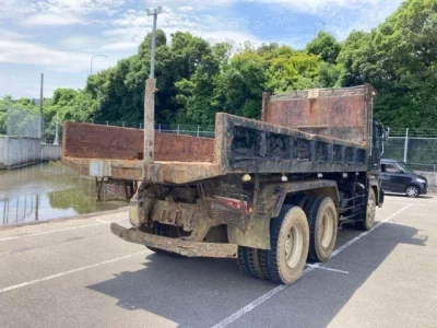 Hino PROFIA
