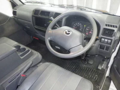Mazda BONGO VAN
