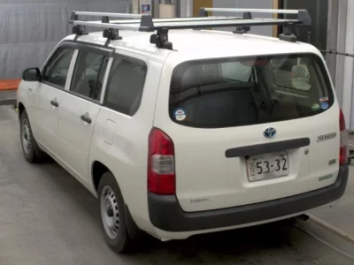 Toyota SUCCEED