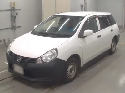 Nissan AD