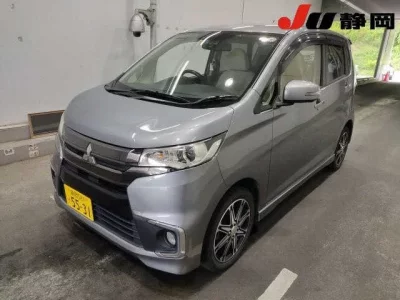 Mitsubishi EK CUSTOM