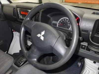 Mitsubishi MINICAB VAN