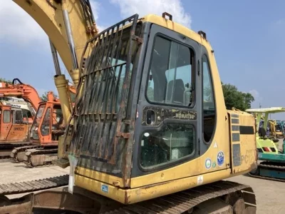 KOMATSU PC120-6E0
