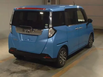 Toyota TANK