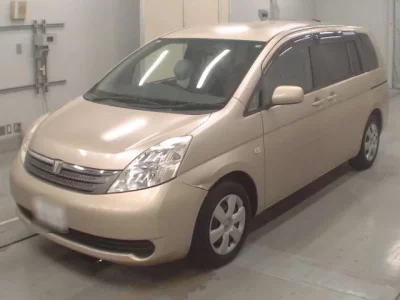 Toyota ISIS