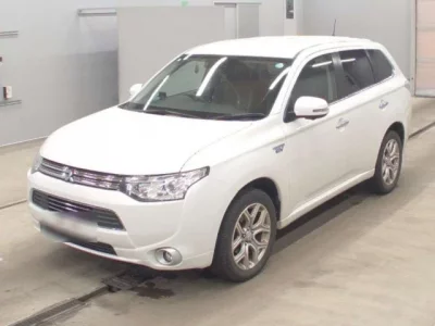 Mitsubishi OUTLANDER PHEV
