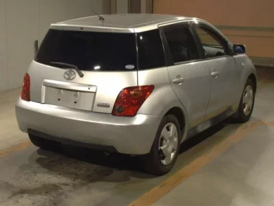 Toyota IST