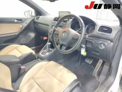 Volkswagen GOLF CABRIOLET