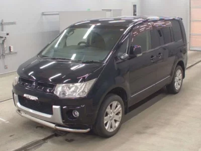 Mitsubishi DELICA D5